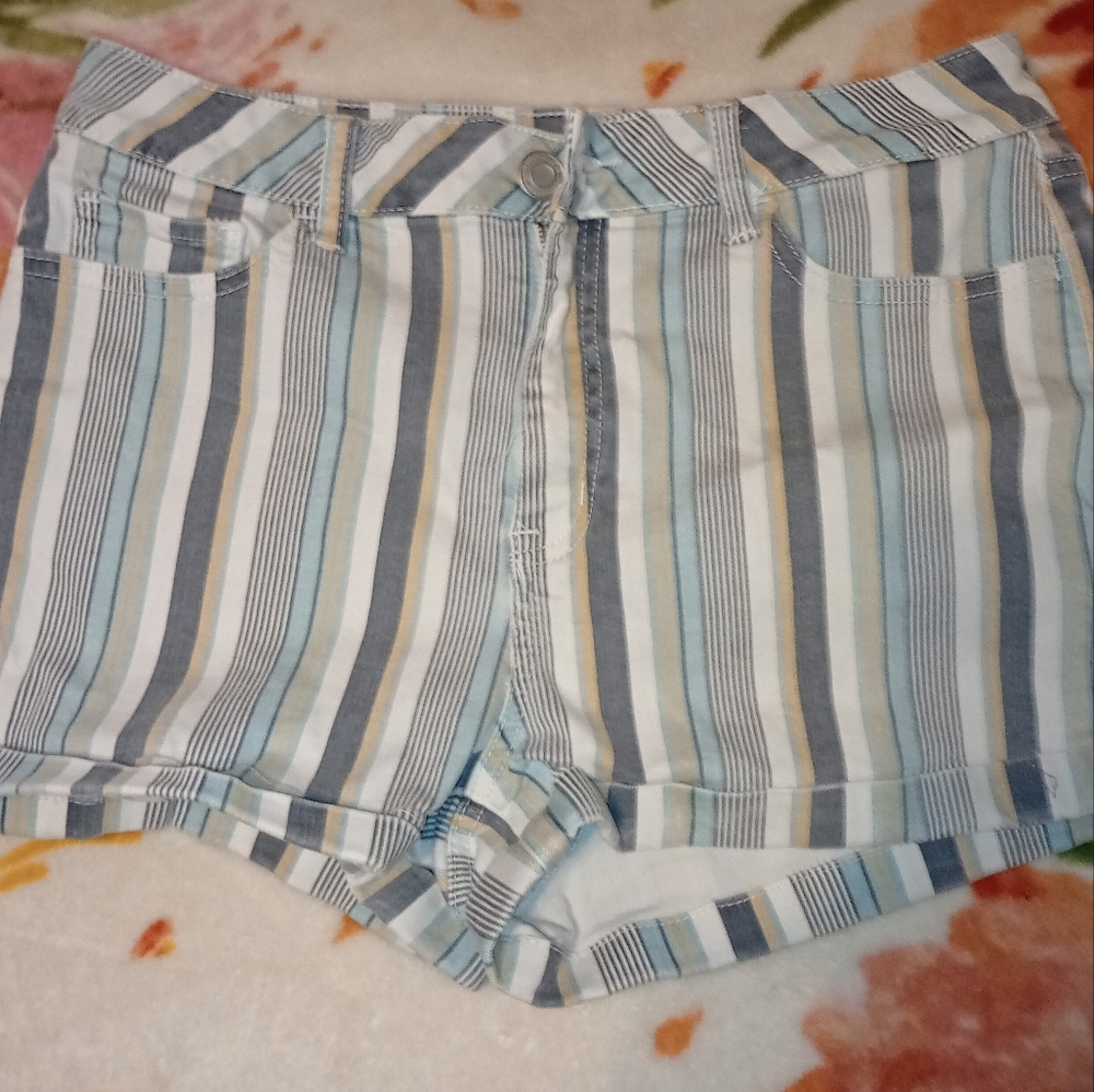SO Striped Women's Shorts
